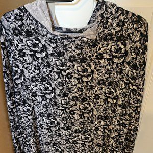 PRETTY RAYON top with hood!